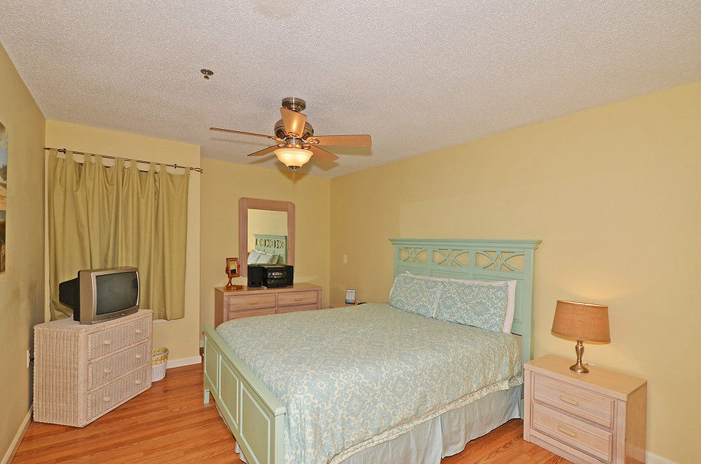 Grand Caribbean By Dale E. Peterson Vacations Hotel Destin Exterior photo